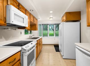 1107 E 2nd St Unit 1109, Duluth, MN 55805