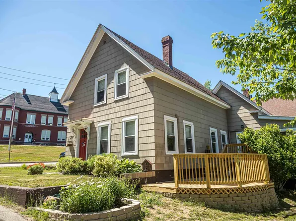 10 Elm Street, Milton, NH 03851