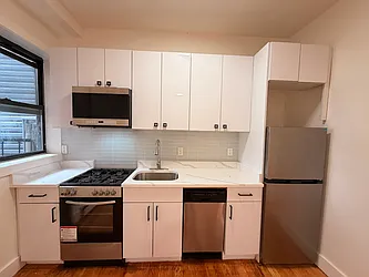 70 Lexington Avenue, #6B