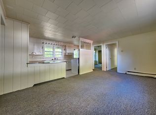 518 Essex St #3, Bangor, ME 04401