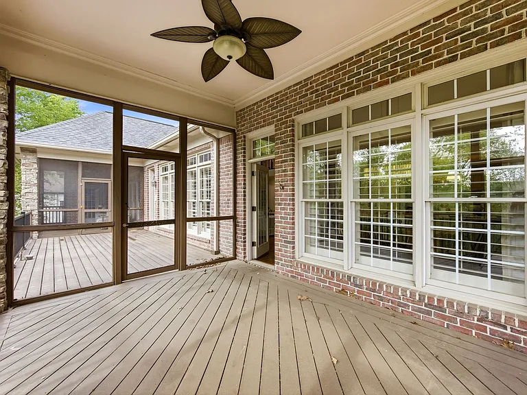 525 Arden Wood Pl — Photo 31
