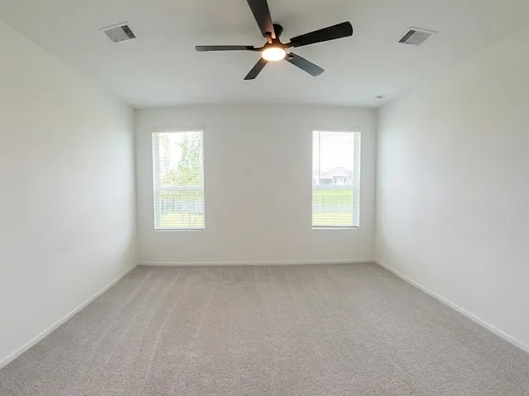 2613 Lago Costa Dr — Photo 12