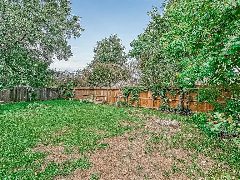 3623 Black Crickett Ct — Photo 55
