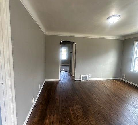 5th image of 630 Park Ave
