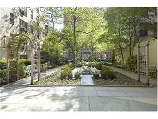 Sold by Douglas Elliman | media 8