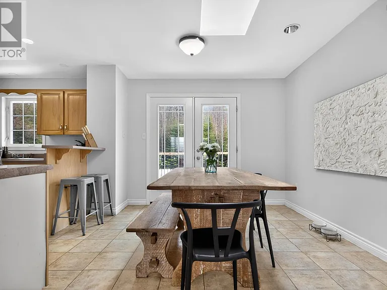 38 Charles Meade Dr — Photo 6