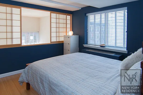 Rented by New York Residence | media 50