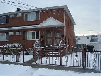 1st image of 15716 128th Ave