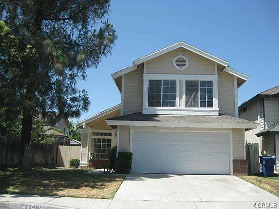 2nd image of 3245 Canary Ct