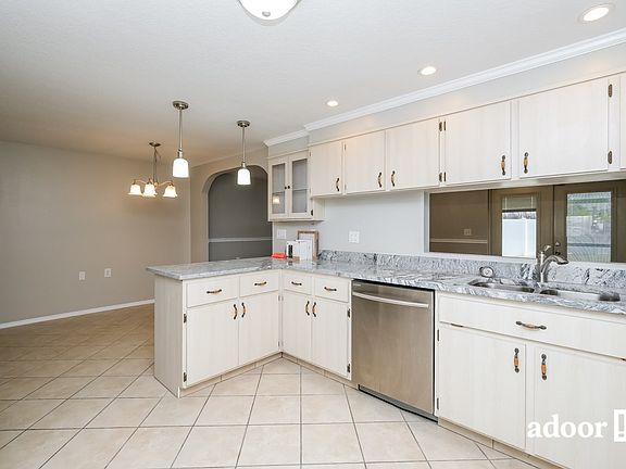 2nd image of 5751 Dolores Dr
