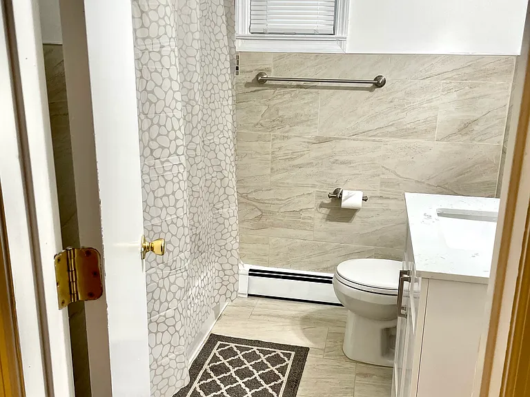 266 Gaston Ave #2 — Photo 25