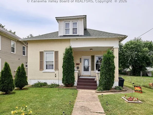 175 5th St, Dunbar, WV 25064