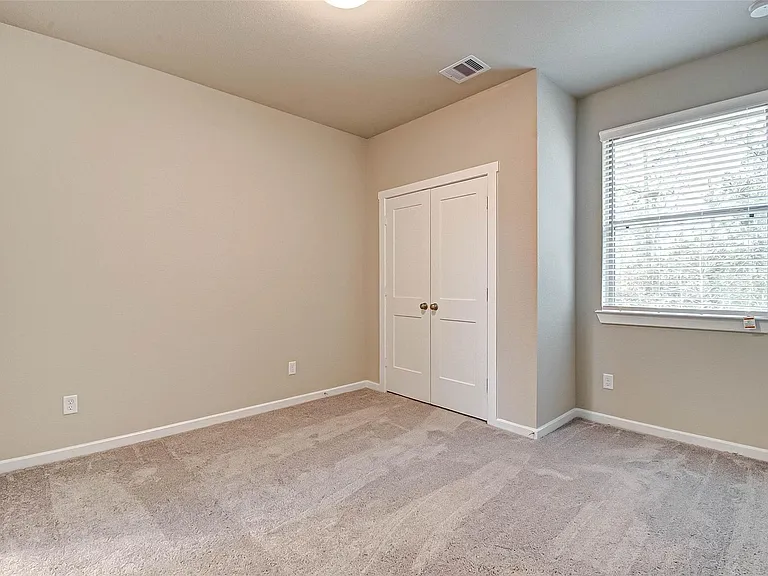 332 N Spotted Fern Dr — Photo 13