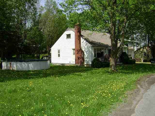2nd image of 133 CHASE Drive