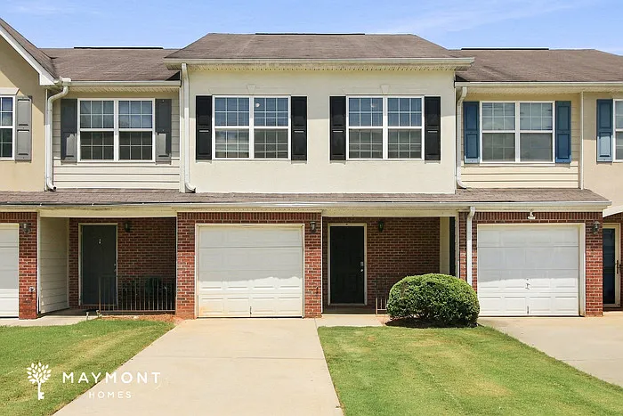 708 Georgetown Ln