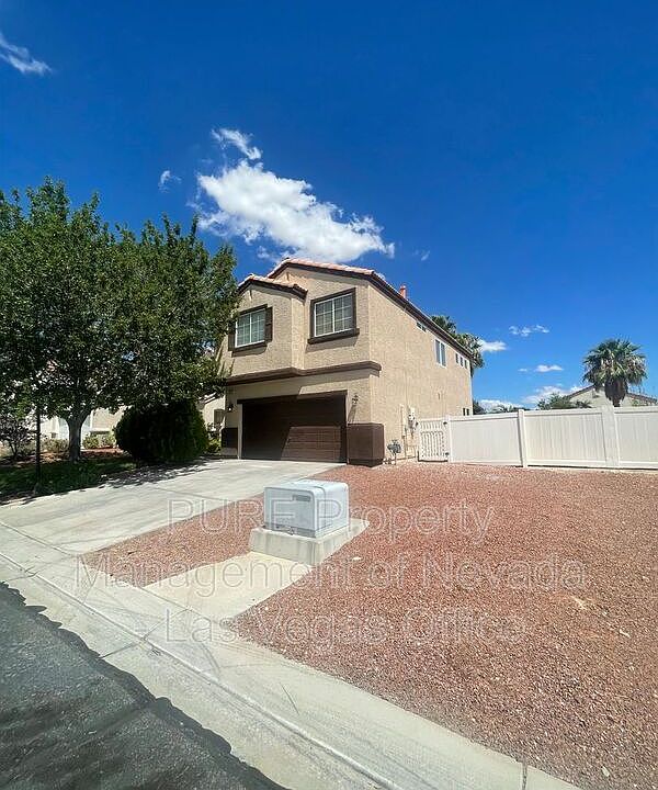1st image of 6712 Petrified Forest St