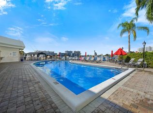 100 Golden Isles Dr APT 1109, Hallandale Beach, FL