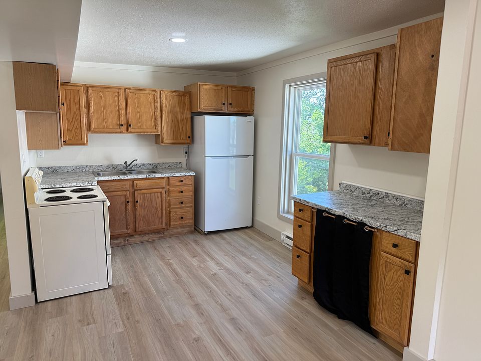 1st image of 402 S Ravine St #2