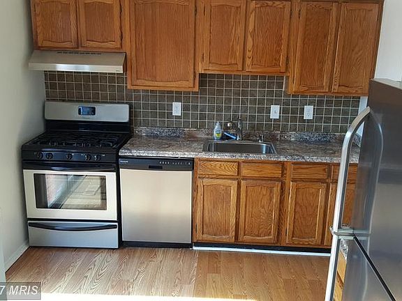 4th image of 1965 Fountainbrook Ct