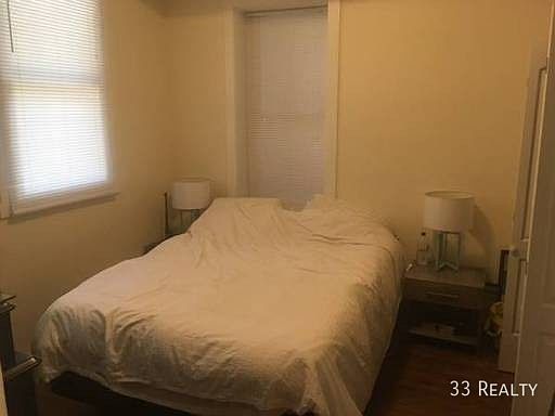 4th image of 1638 N North Park Ave #G