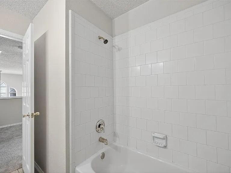 4729 Bull Run Dr — Photo 31