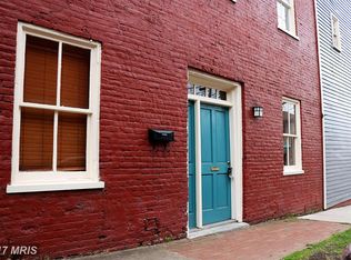 317 Princess Anne St APT B, Fredericksburg, VA 22401