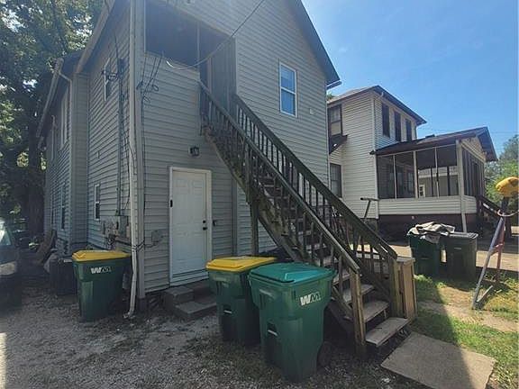 4th image of 1708 Metropolitan Ave