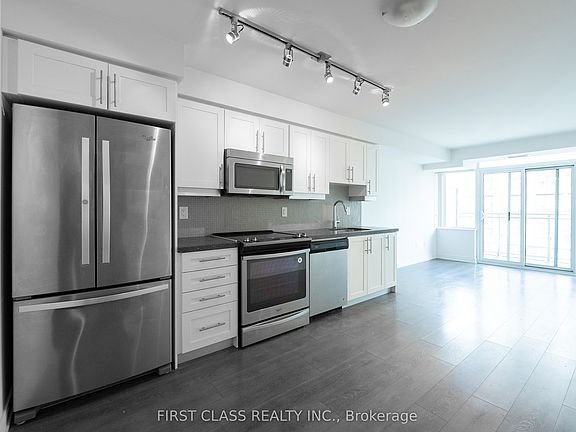 3rd image of 525 Adelaide St W #1022