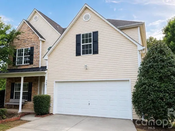 2001 Choke Berry Way, Waxhaw, NC 28173