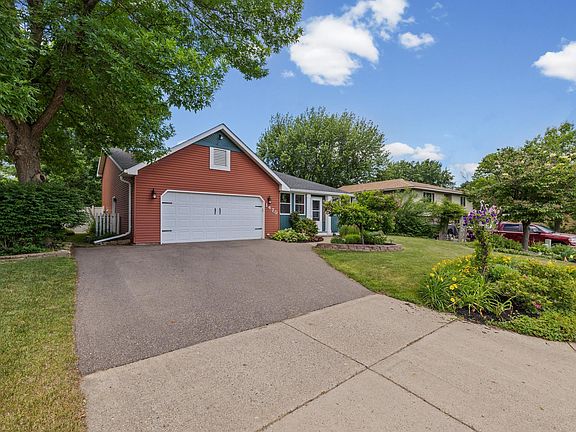 3rd image of 1470 Tierney Ct