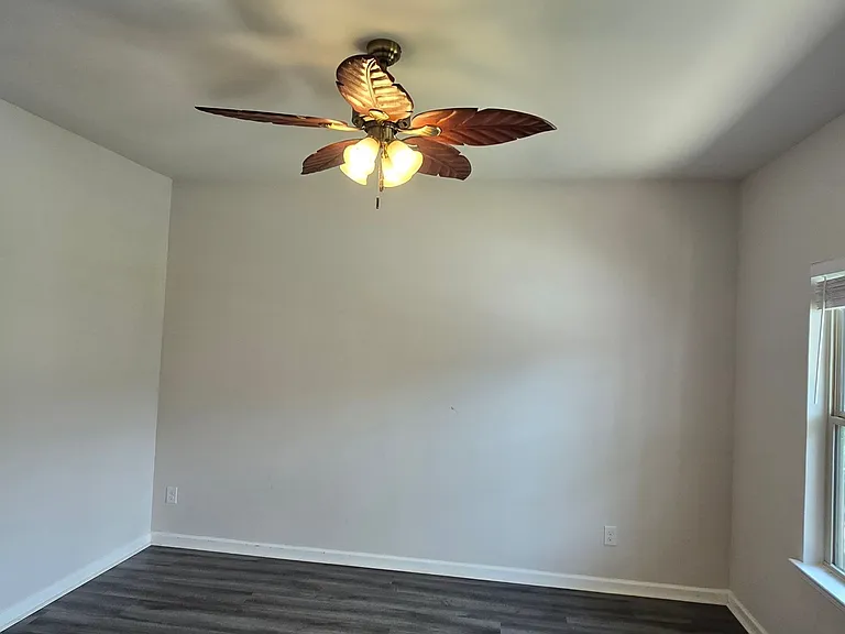 376 Bowfin Trl — Photo 4