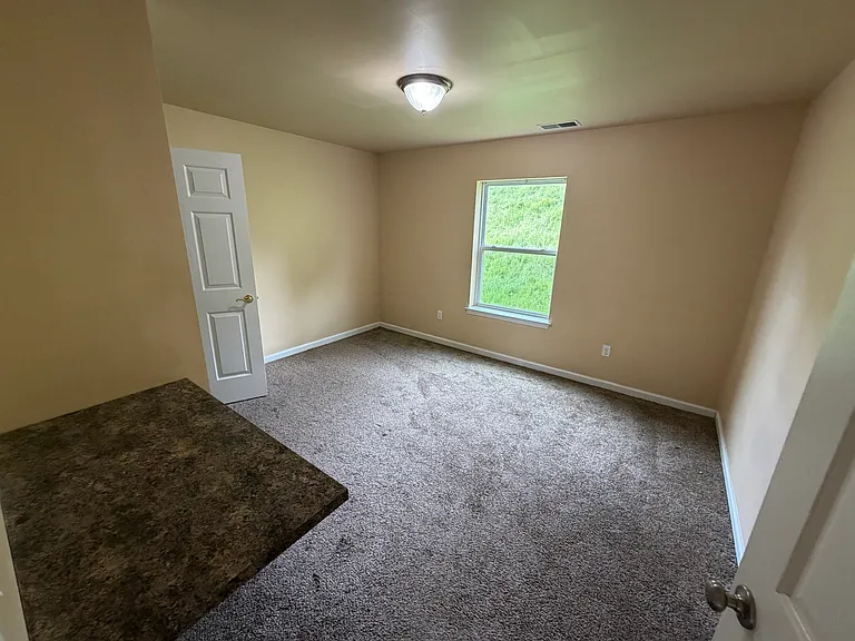 Greystone Courts — Photo 10