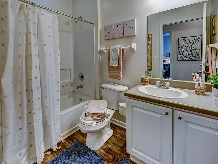 Peninsular Place Apartments — Photo 27
