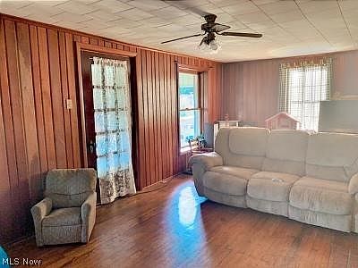 5th image of 771 Cross St