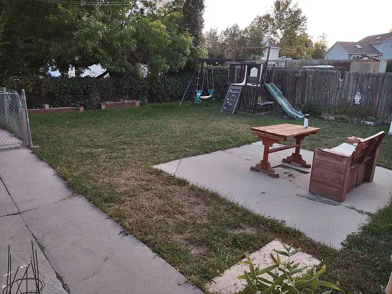 8228 S 1750 W — Photo 11