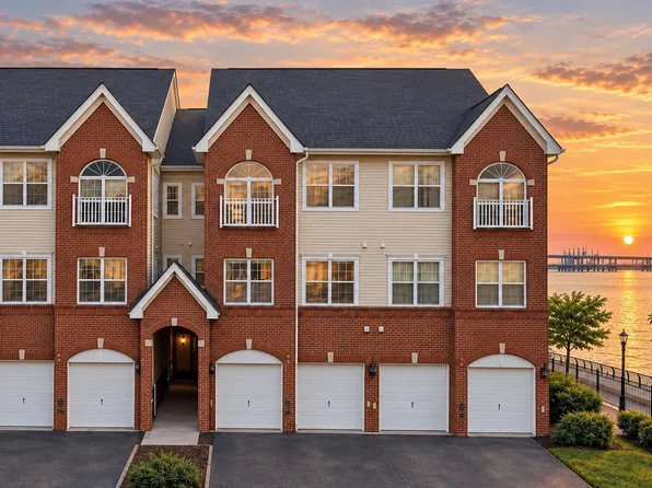 60 Tottenham Ct, Jersey City, NJ 07305