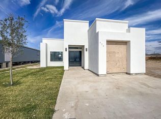 624 Rockrose Dr, Laredo, TX 78046