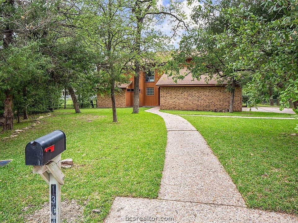 1st image of 1303 Angelina Cir