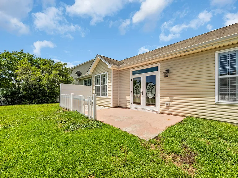 101 Zinnia Dr — Photo 29