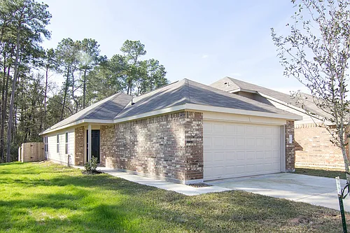 365 N Meadows Dr Photo 1