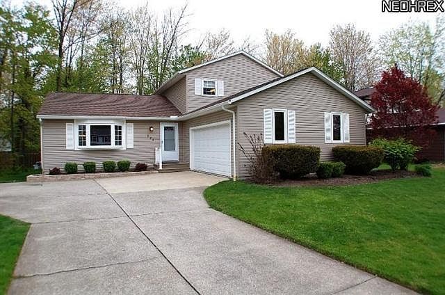 1st image of 228 Claremont Dr