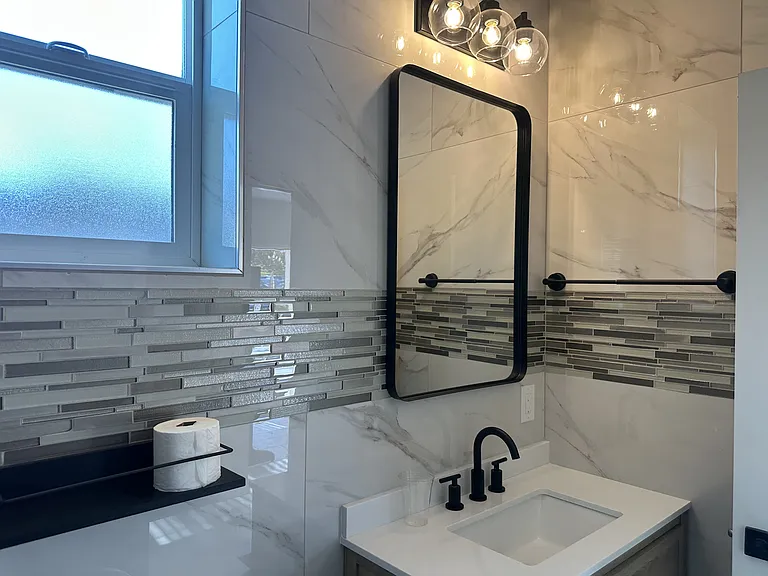 5335 Saxon St — Photo 5