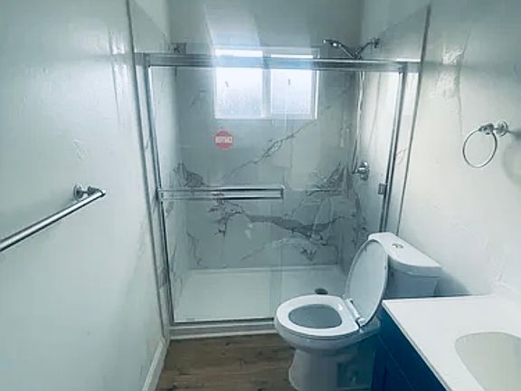 4th image of 3512 Robertson Ave #3512