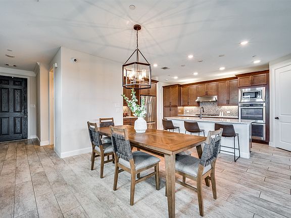 3rd image of 5638 Niagara Rd