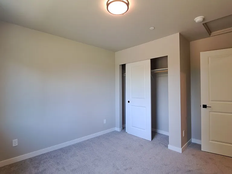 3113 E Camellia Way — Photo 24