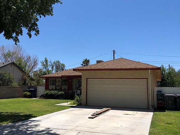 2nd image of 1416 W Avenue H9