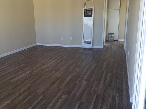 5th image of 4140 37th St