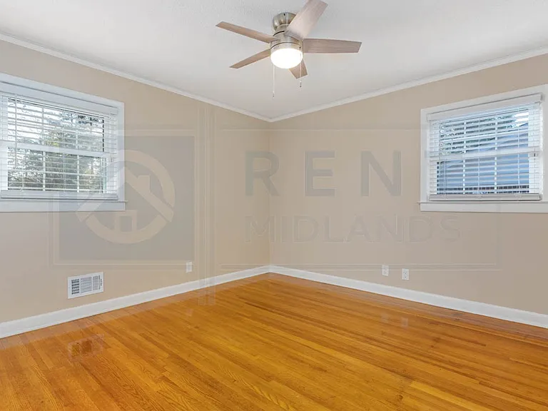 2532 Parkwood Dr — Photo 18