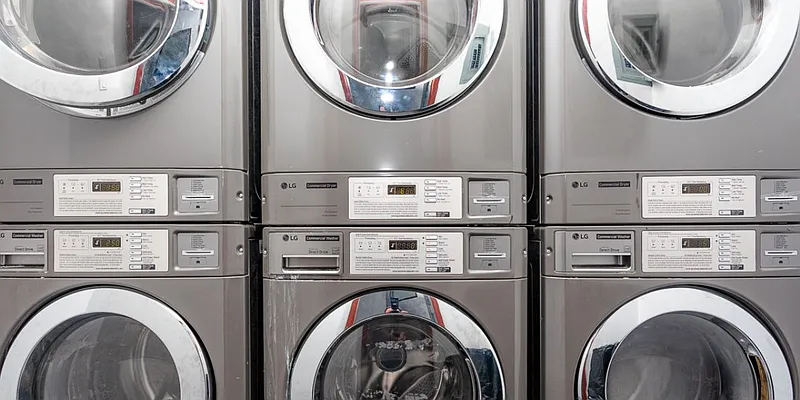 Rented by Batra Group Inc | media 11