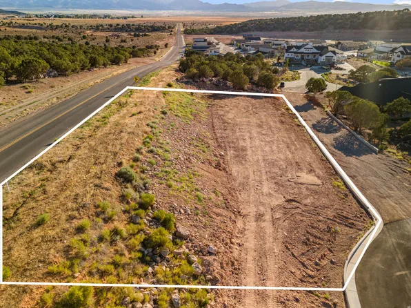 3237 W Moon Crest Dr, Cedar City, UT 84720